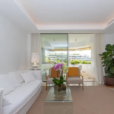 Lujoso Apartamento Con Piscina En Paseo Maritimo Marbella Exterior foto