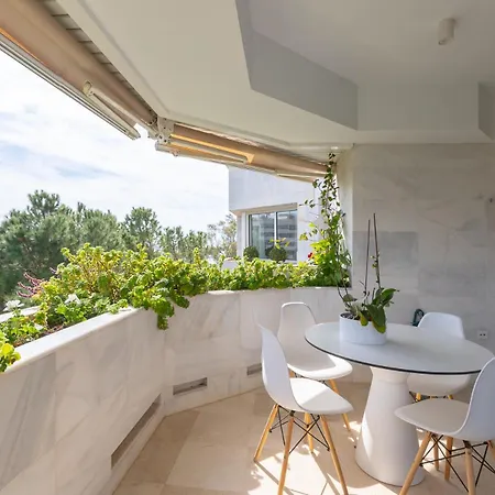 Lujoso Apartamento Con Piscina En Paseo Maritimo Marbella Exterior foto